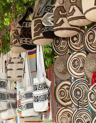 Tour de artesanías colombianas en Bogotá