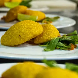 Bogotá food tour empanadas