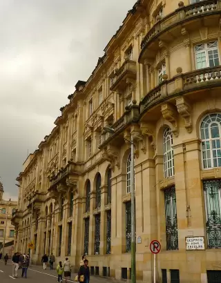 Tour a pie en Bogotá