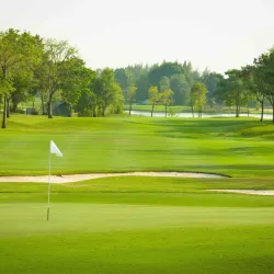 Campo de golf cerca a Bogotá