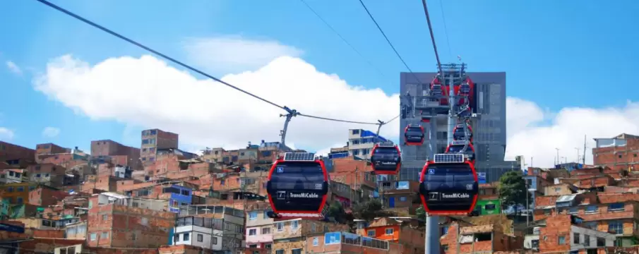 Ciudad Bolívar city tour in cableway