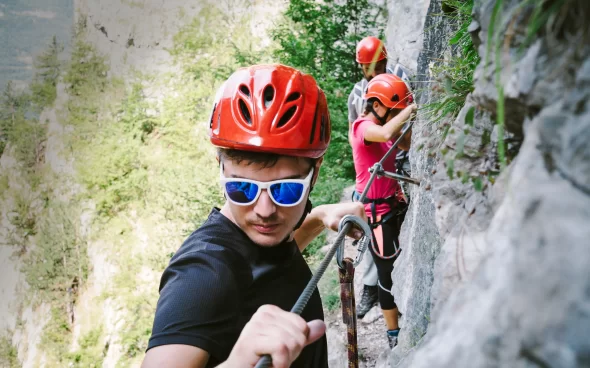 Tour escalar en Suesca cerca a Bogotá