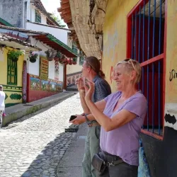 El Peñol and Guatape tour