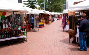 Bogot Usaqun Flea Market