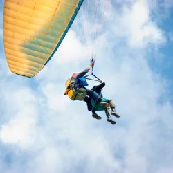 Parapente en Sopó cerca a Bogotá