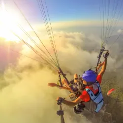 Parapente en Sopó cerca a Bogotá