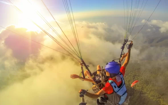Parapente en Sopó cerca a Bogotá