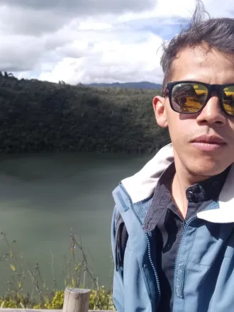 Tourist guide Sebastián Huérfano
