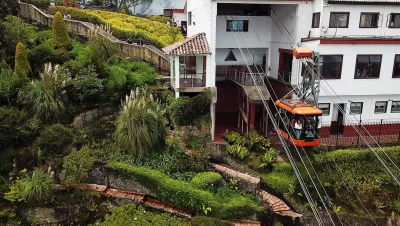 Subida en teleférico a Monserrate