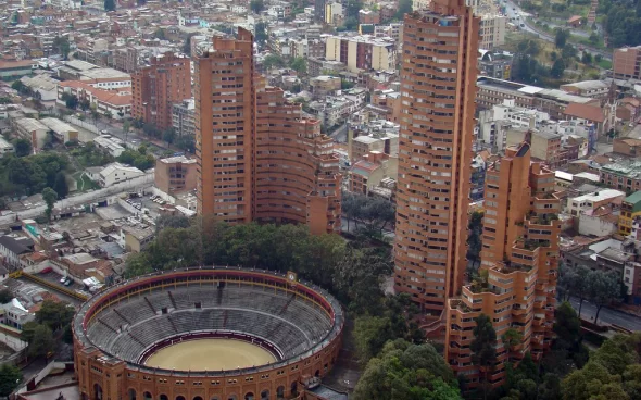 Torres del Parque y Plaza de Toros Bogotá