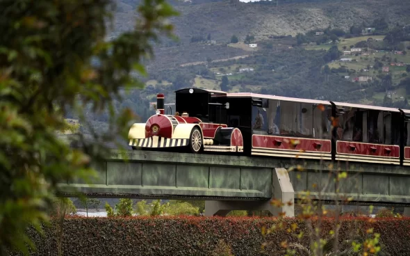 Tour Parque Jaime Duque
