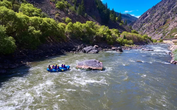 Tour de rafting en Tobia