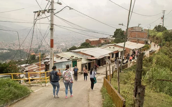 Tour a pie por comuna 13