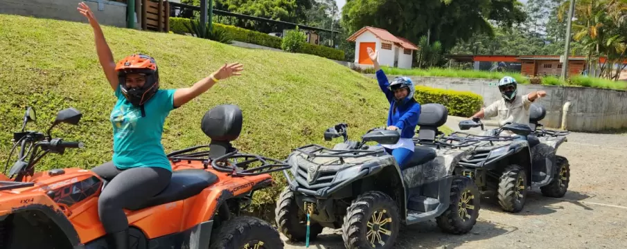 Tour en cuatrimoto cerca a Medellín