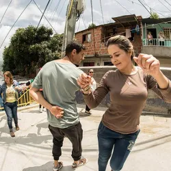 Medellin comuna 13 tour