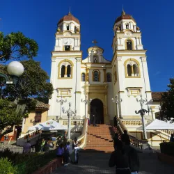 Lugares turísticos cerca a Bogotá