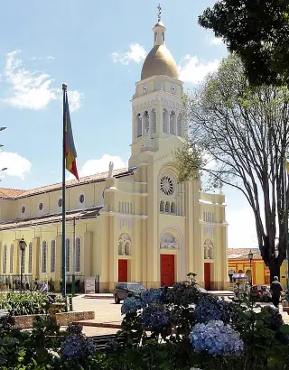 Lugares turísticos cerca a Bogotá